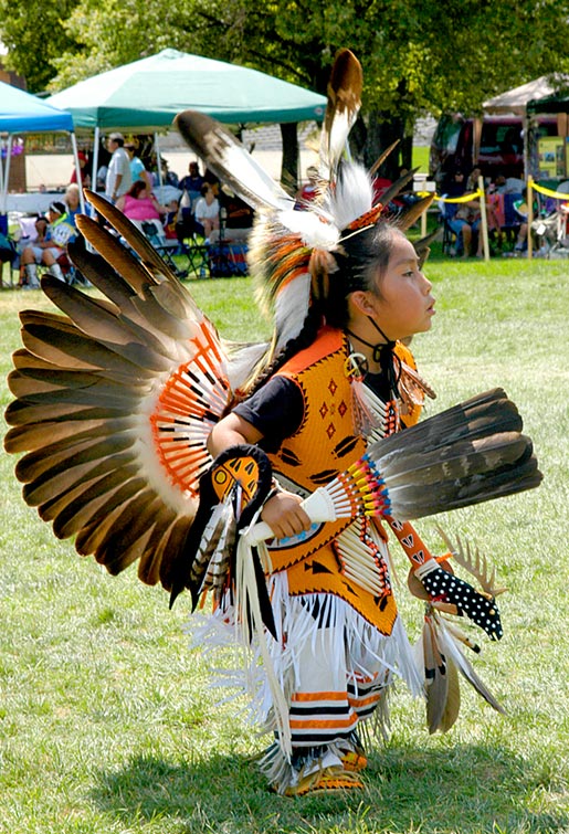 Harley W. Benally, (Anung Kasun Ohitka) West Valley Pow Wow 2007, - © Mickey Cox 2007