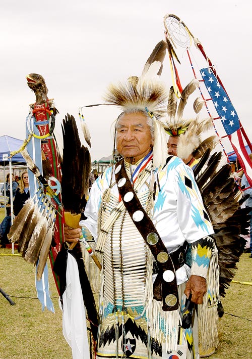 Henry Allen, Las Vegas Intertribal Pow Wow Eagle Staff Carrier, © Mickey Cox 2006