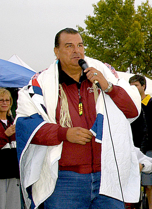 Robert Tree Cody, Recording Artist - Singer -Native Drummer - © Mickey Cox 2006