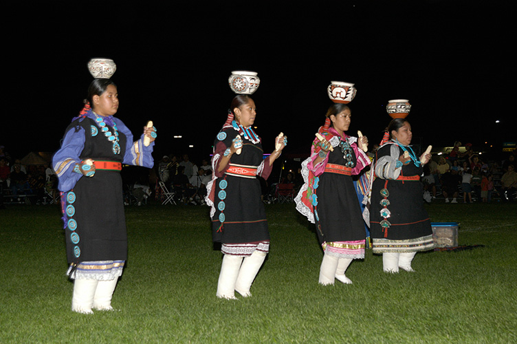 Zuni Pottery Hand Maidens, West Valley Pow Wow 2005 - © Mickey Cox, 2005